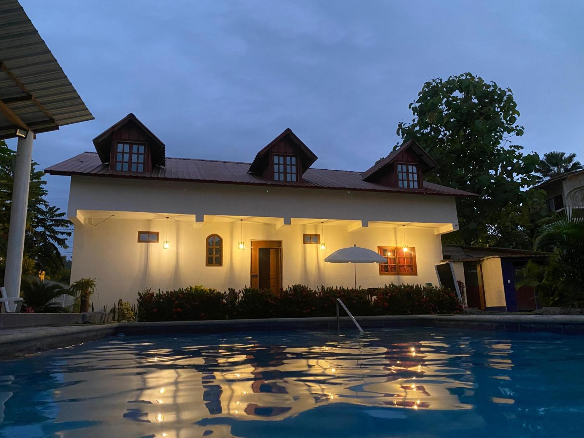 Palmendros Hosteria Montanita Exterior photo